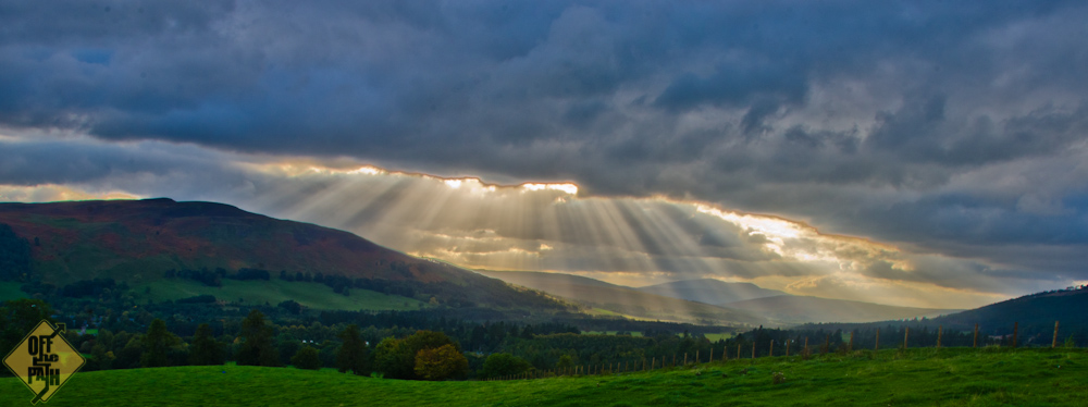 highlands scotland sunrays valley