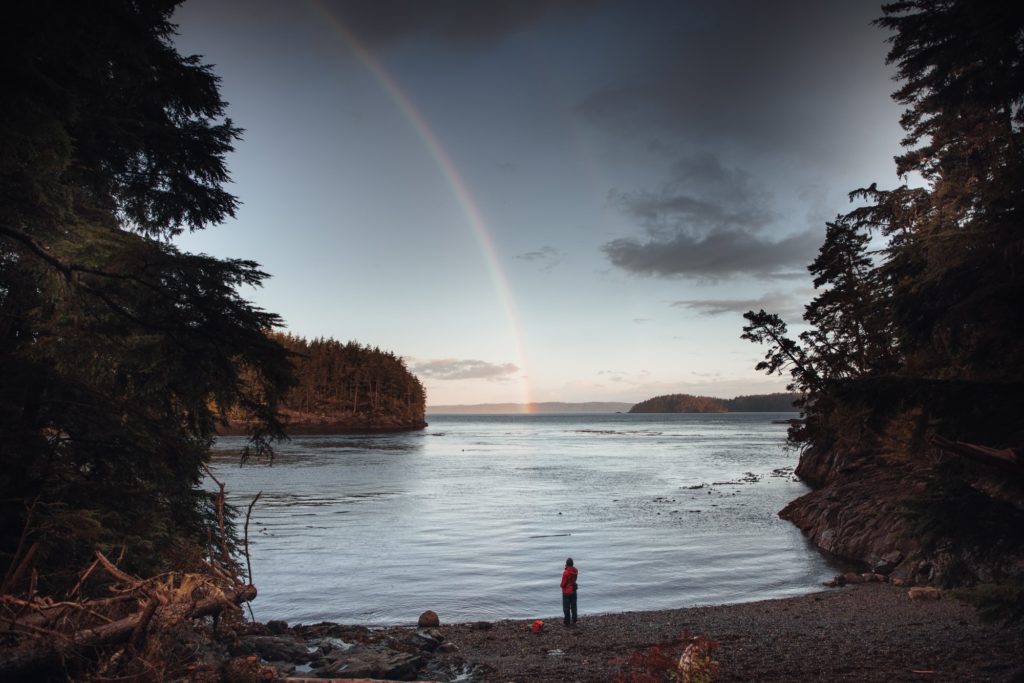 Regenbogen vom Camp aus auf Hanson Island