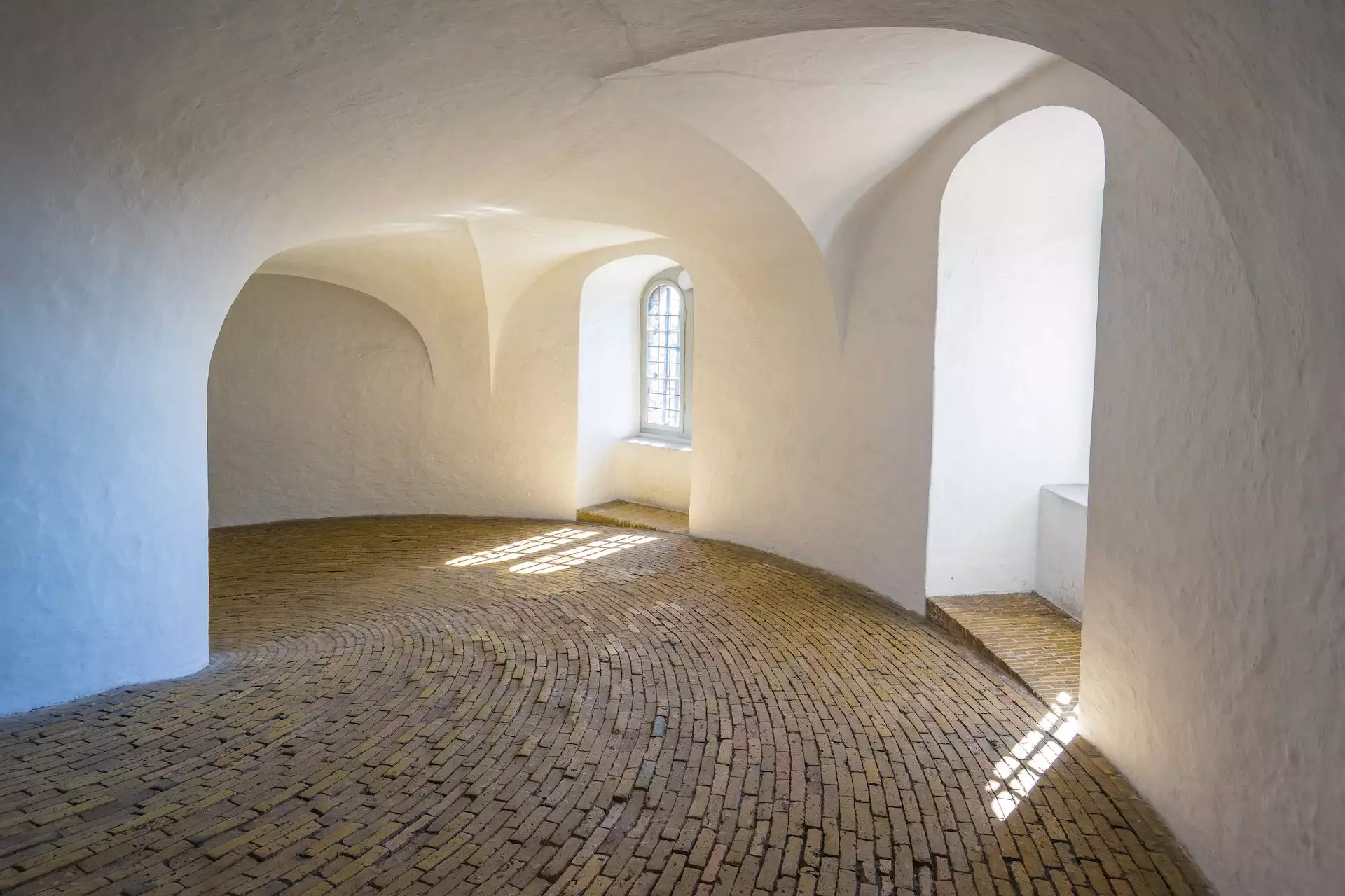 Die Treppe des Runden Turm in Kopenhagen führt spiralförmig nach open