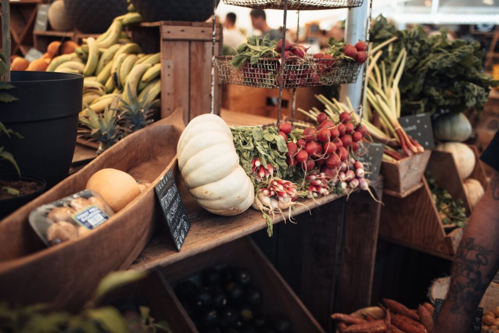 Der Oranjezicht City Farm Organic Market ist eine von vielen Kapstadt Sehenswürdigkeiten