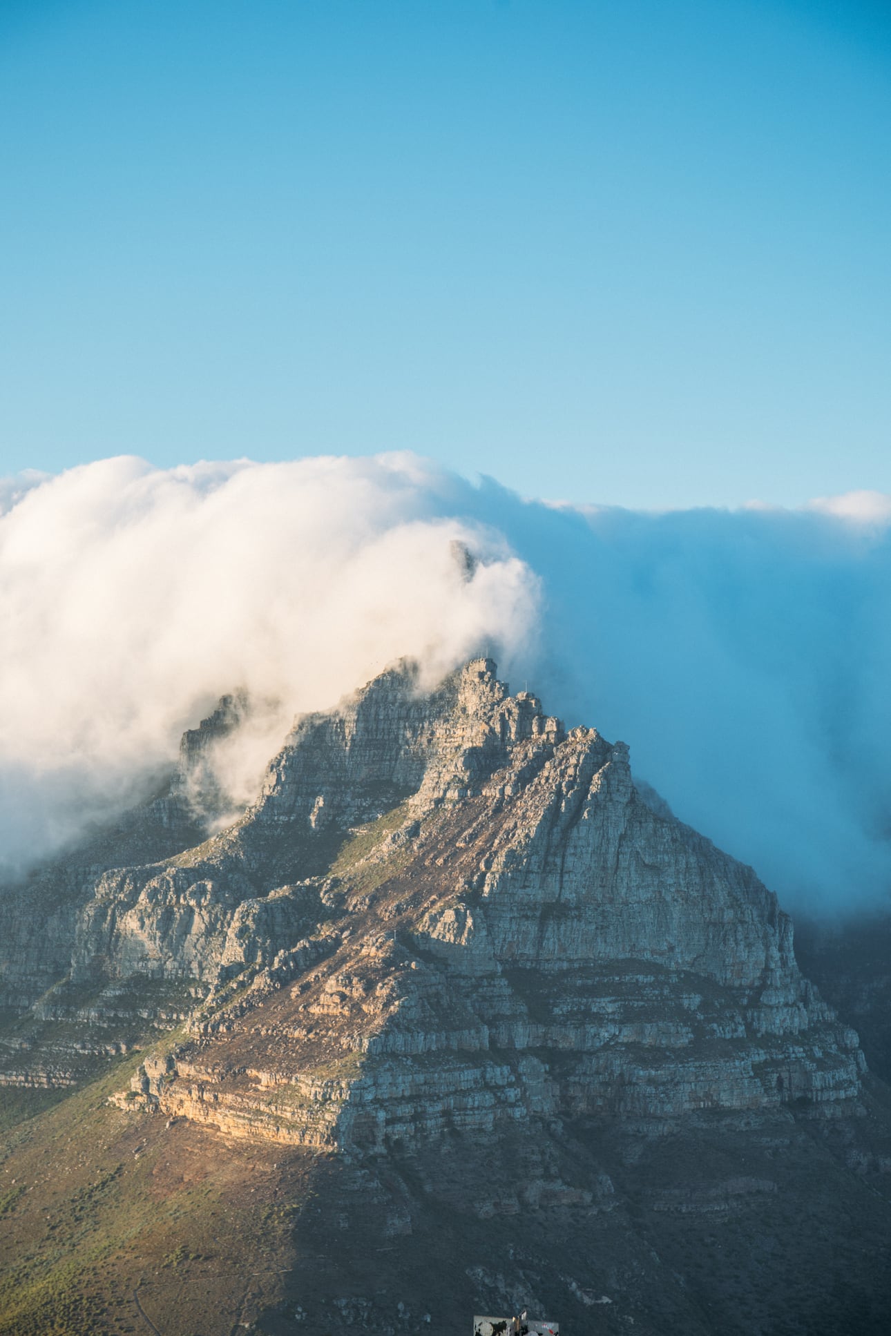 Wolkendecke über dem Tafelberg in Kapstadt Südafrika