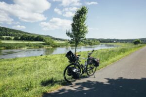 Gravel Bike auf dem Weserradweg im Weserbergland