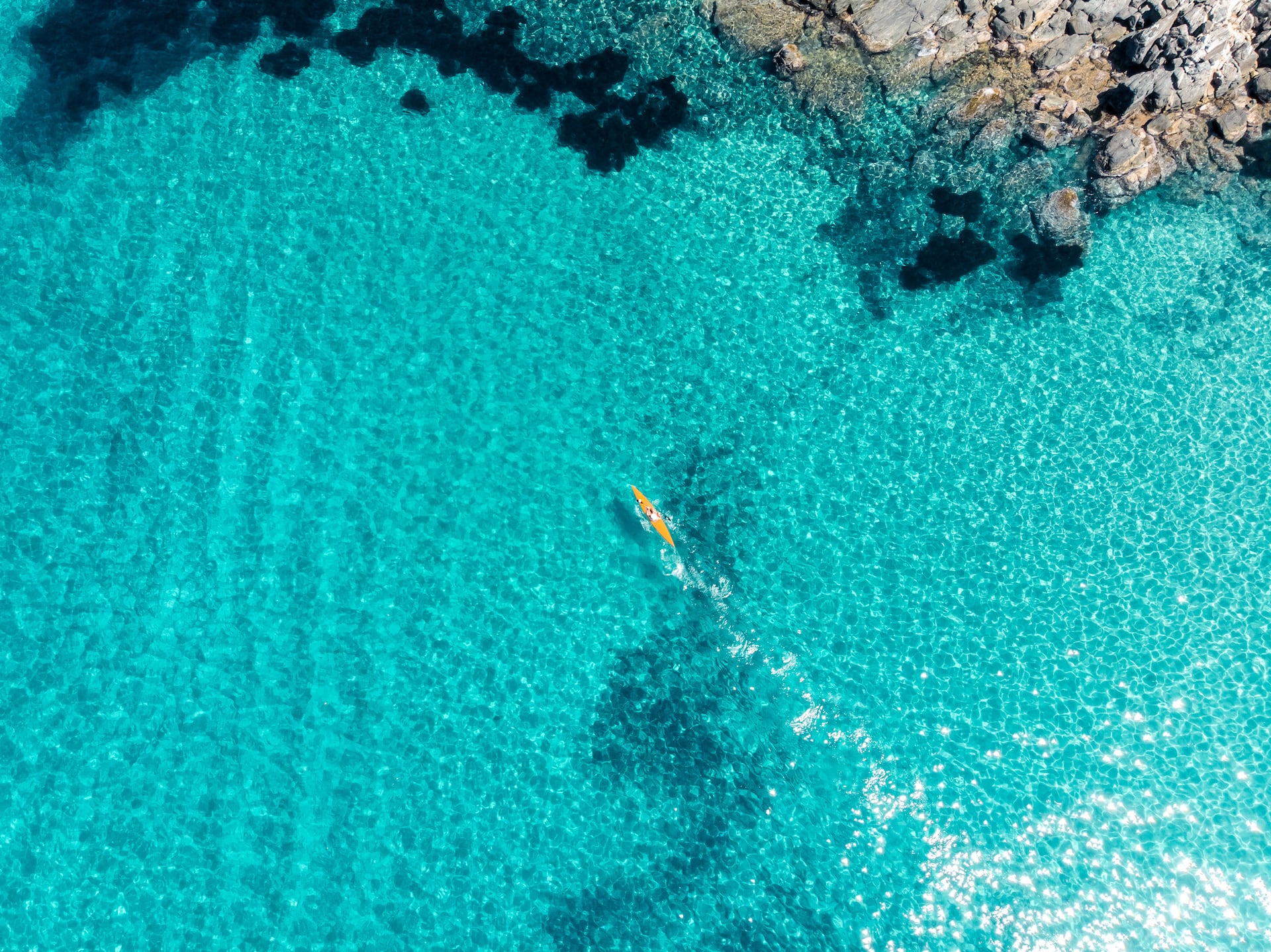 Feiertage In Urlaubstage Verwandeln: Kanutour in Santorini