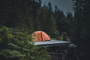 Trekking Zelt auf einem trekkingplatz in Deutschland
