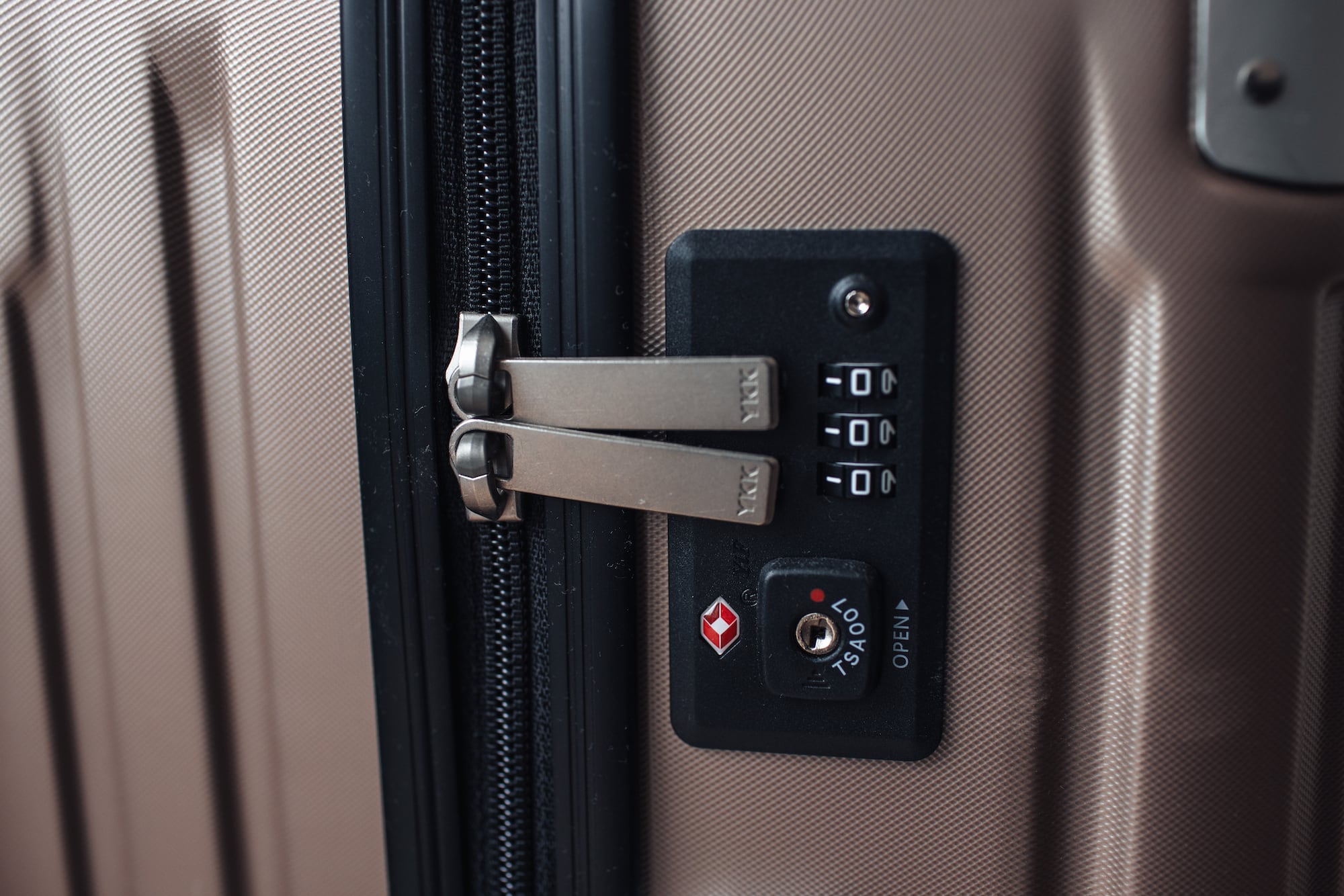 TSA-Schlösser am Level8 Koffer sorgen für mehr Sicherheit beim reisen