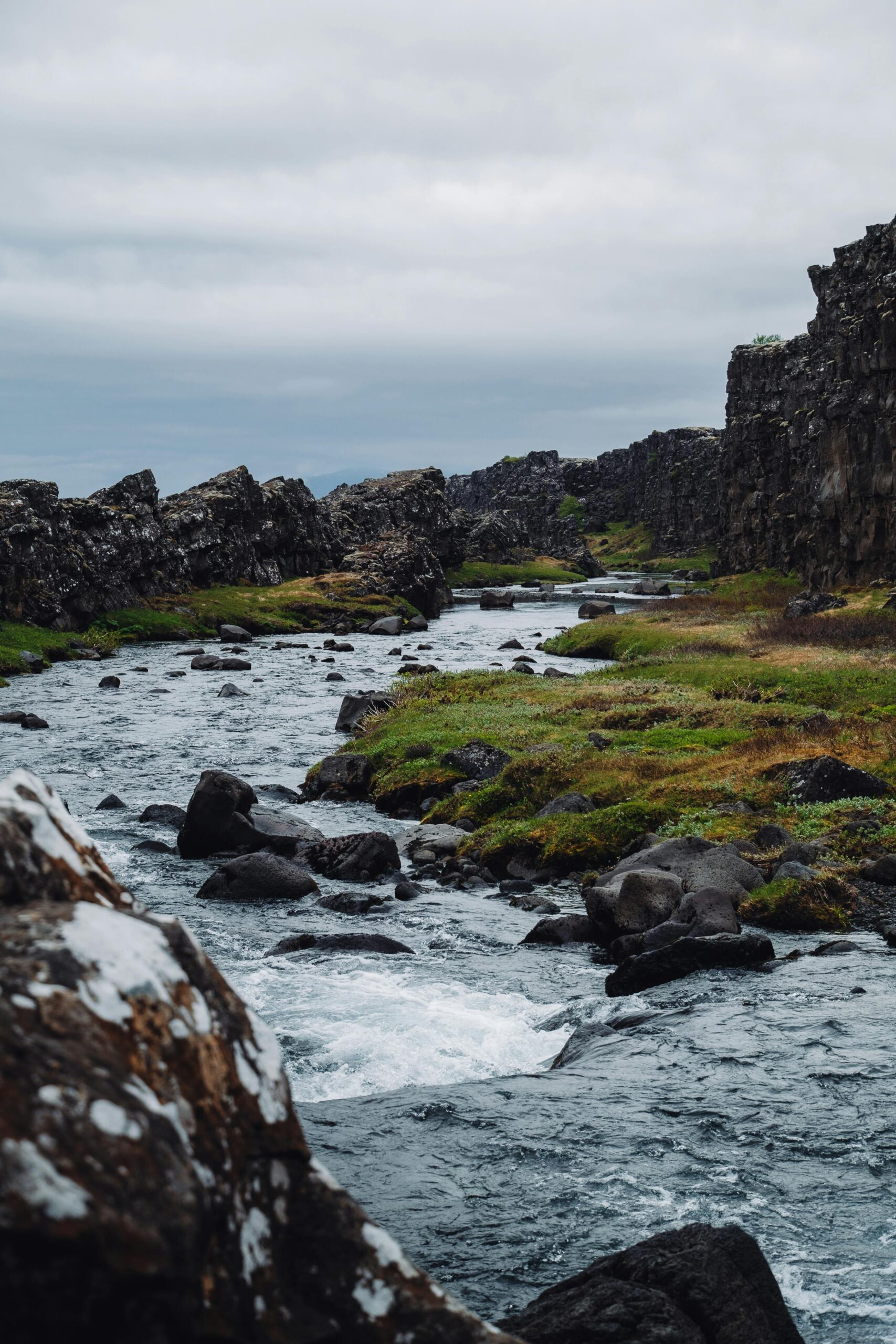 Hier siehst du ein Foto aus dem weltbekannten Thingvellir-Nationalpark.